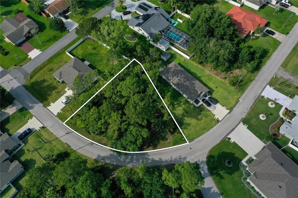 62 PERSIMMON DRIVE PALM COAST, FL 32164