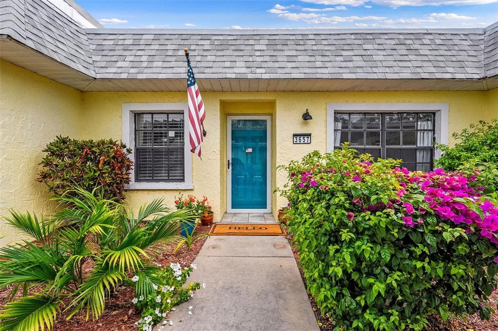 3657 TROPHY BOULEVARD NEW PORT RICHEY, FL 34655
