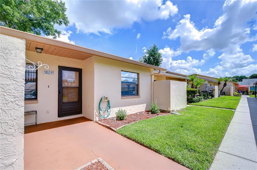 38235 BOXWOOD DRIVE UNIT 38235