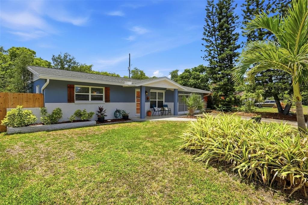 11626 75TH AVENUE SEMINOLE, FL 33772