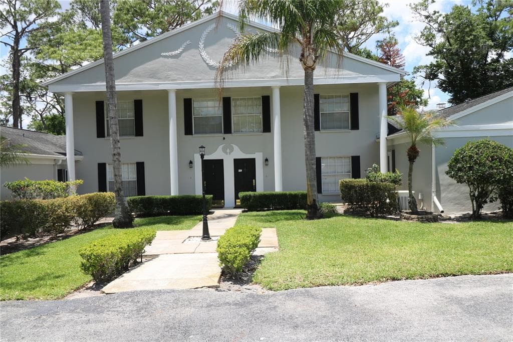5439 LADY BUG LN UNIT 2 WESLEY CHAPEL, FL 33543