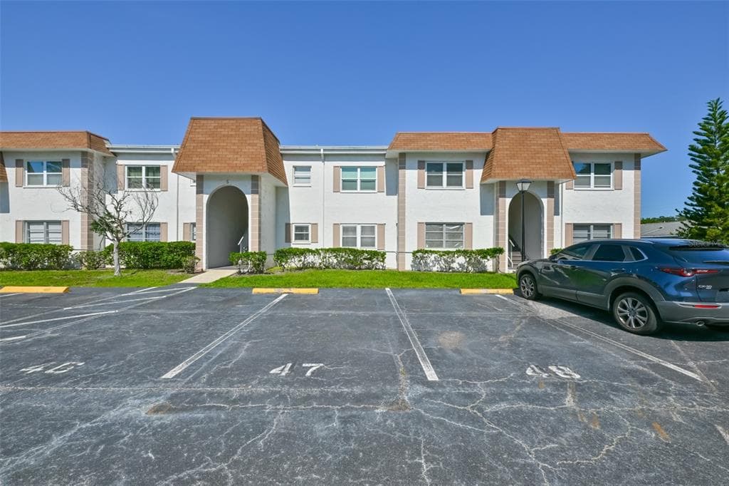 237 S MCMULLEN BOOTH ROAD UNIT 50 CLEARWATER, FL 33759