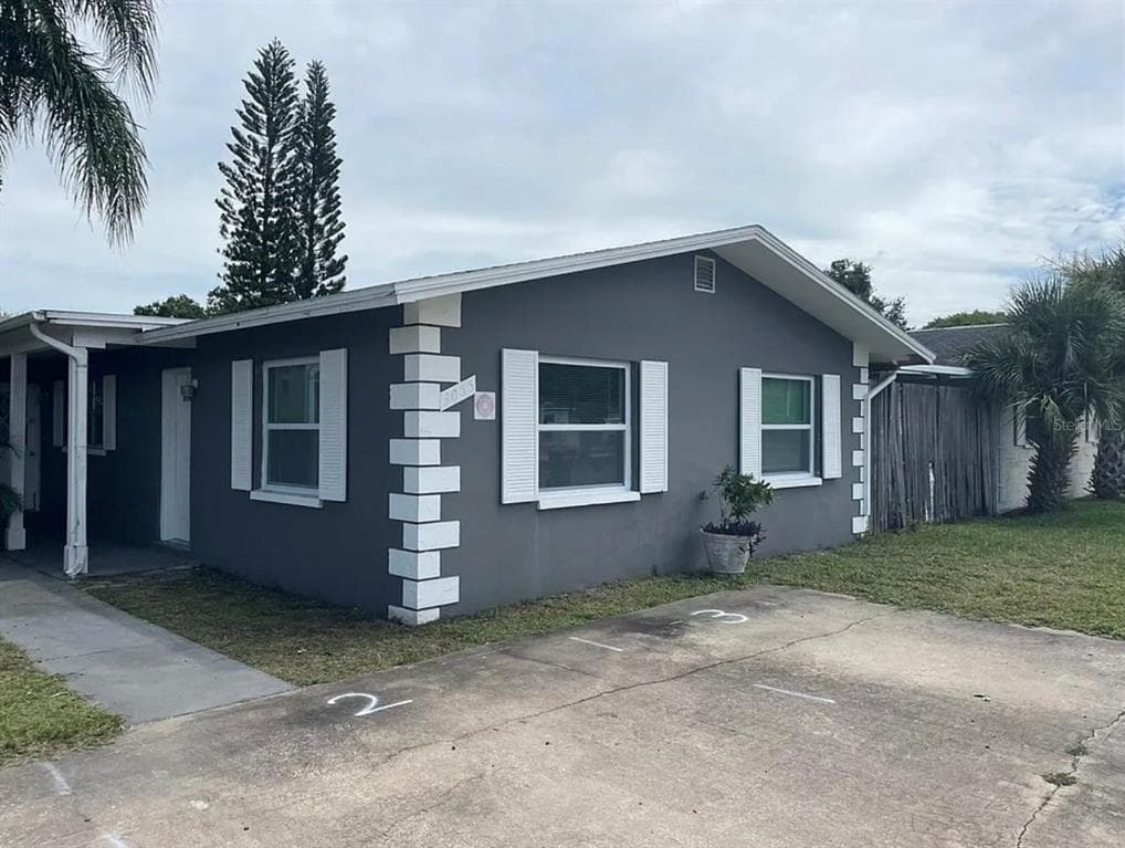 3055 BELCHER DUNEDIN, FL 34698
