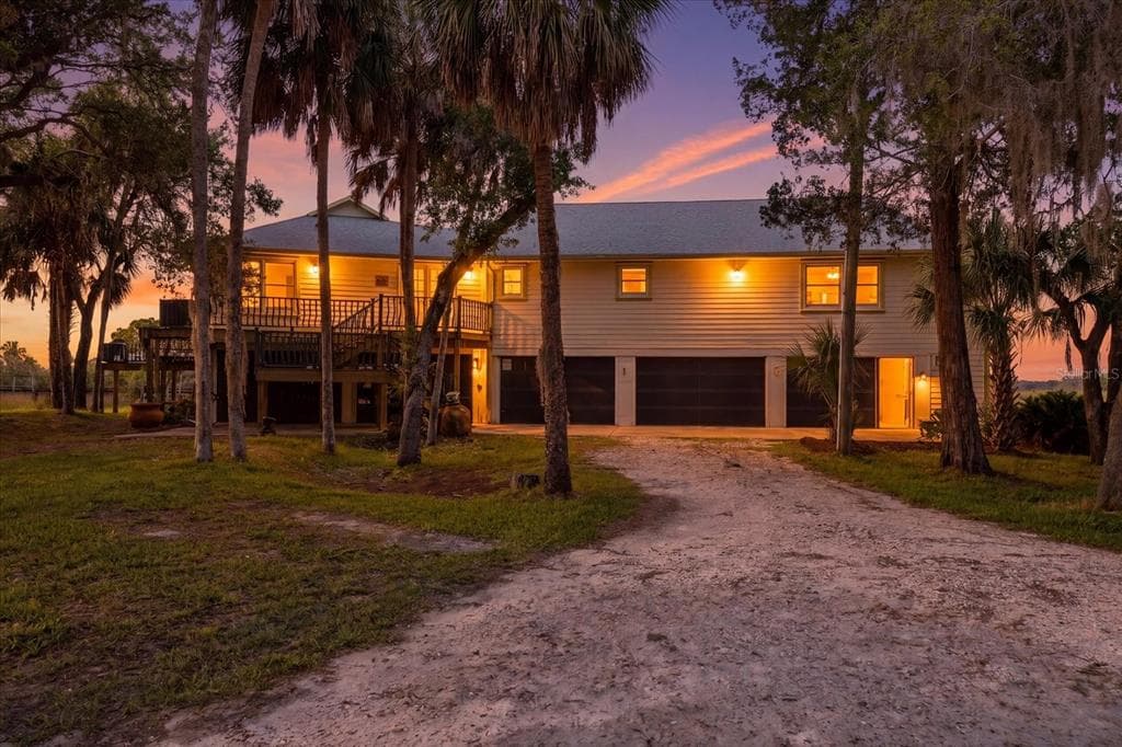 12350 W RED MAPLE STREET HOMOSASSA, FL 34448