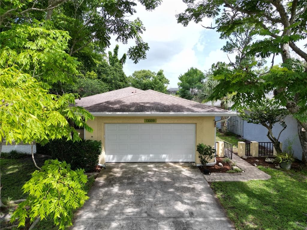 13009 CLUB DRIVE HUDSON, FL 34667