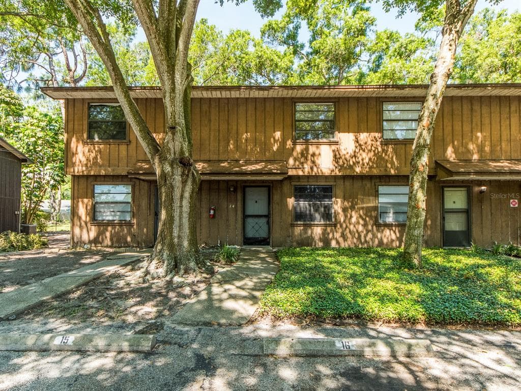 1890 WOLFORD ROAD UNIT 14 CLEARWATER, FL 33760