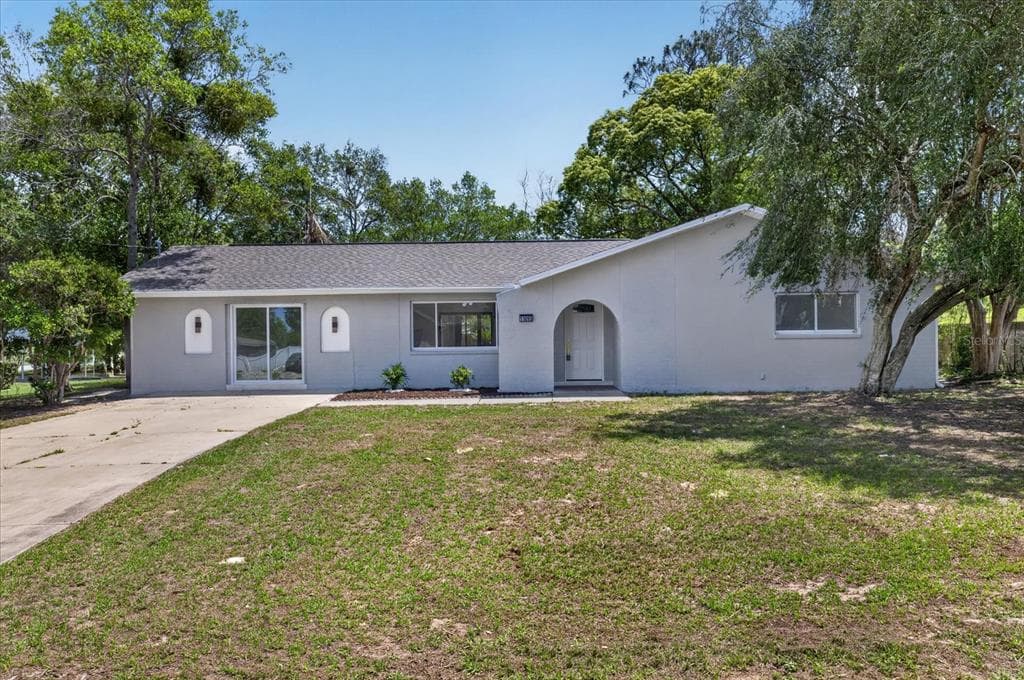 13095 LAWRENCE STREET SPRING HILL, FL 34609