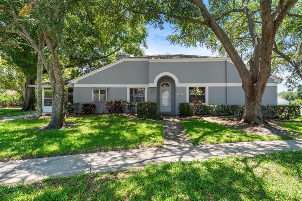 1334 WICKFORD STREET SAFETY HARBOR, FL 34695