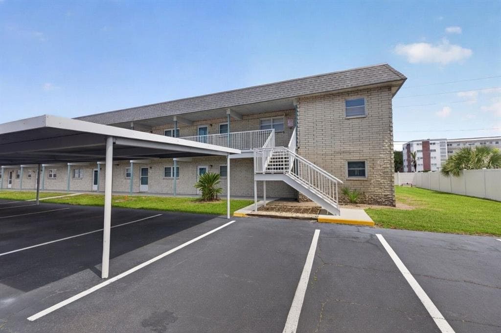 5357 81ST STREET N UNIT 12 ST PETERSBURG, FL 33709