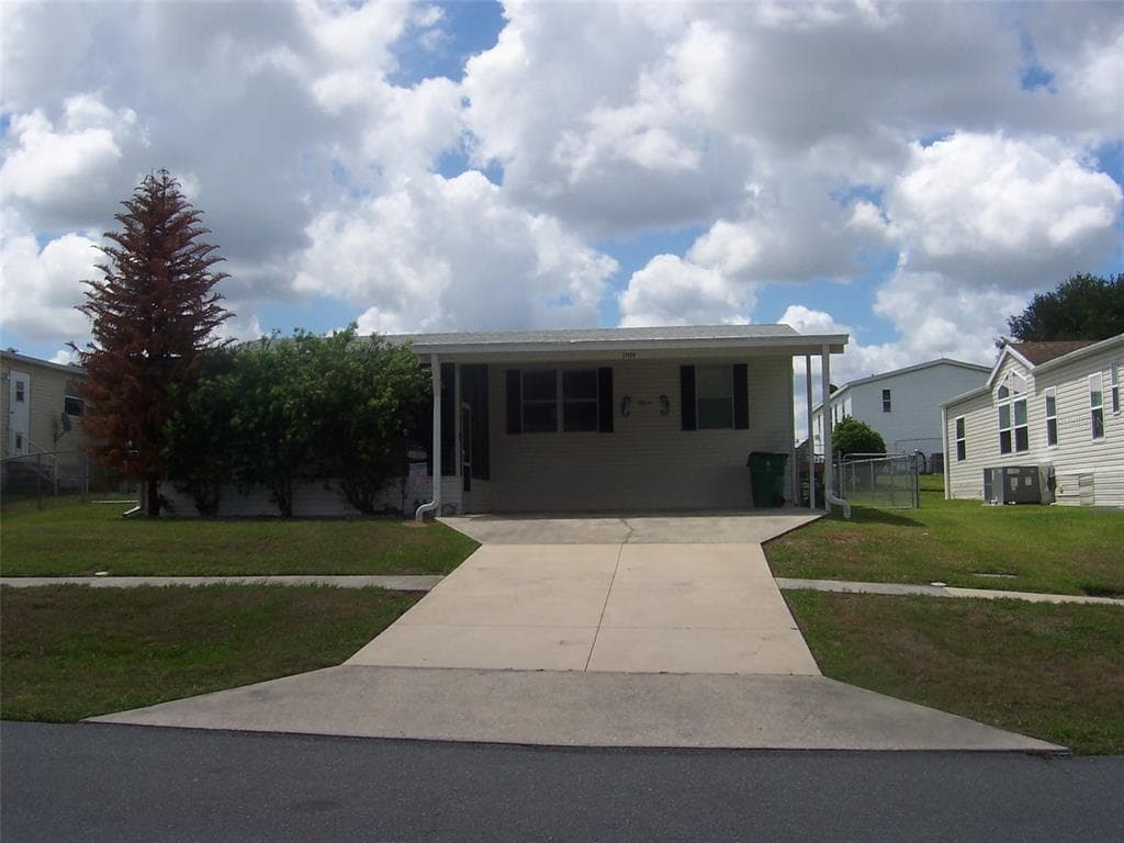 37650 NEWAL AVENUE ZEPHYRHILLS, FL 33542