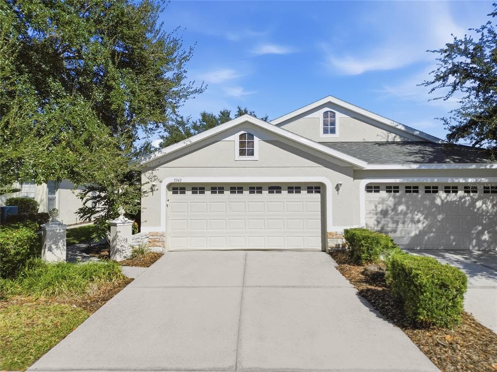 3343 CHAPEL CREEK CIRCLE WESLEY CHAPEL, FL 33544