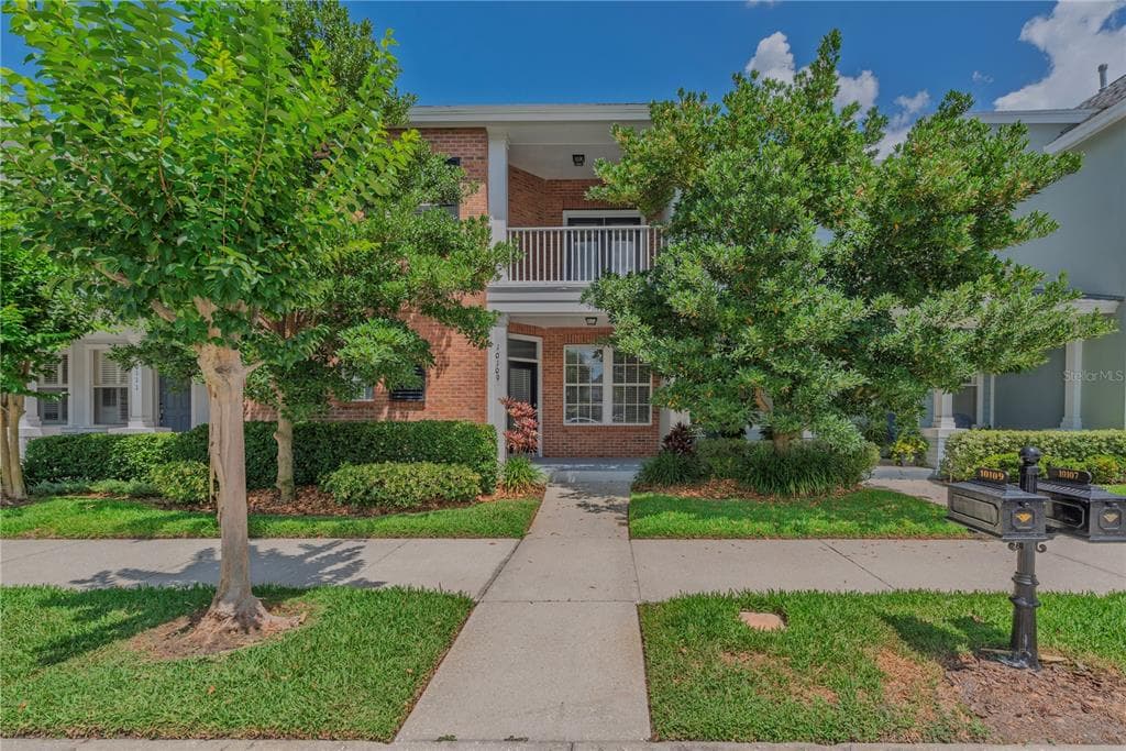 10109 HAYFIELD WAY TAMPA, FL 33626