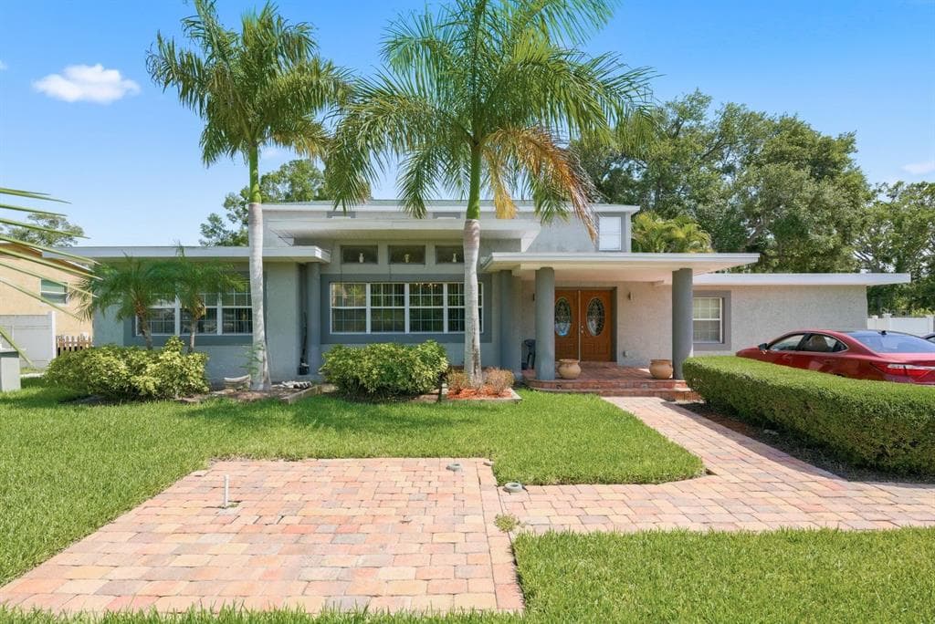 850 36TH AVENUE S ST PETERSBURG, FL 33705