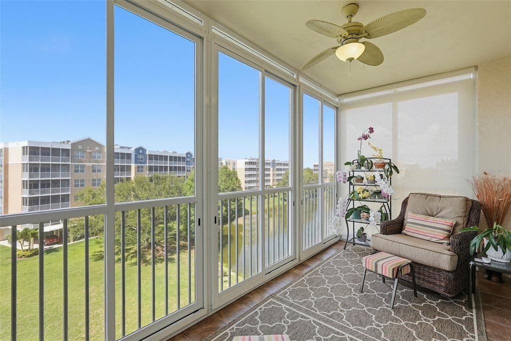 960 STARKEY ROAD UNIT 5406