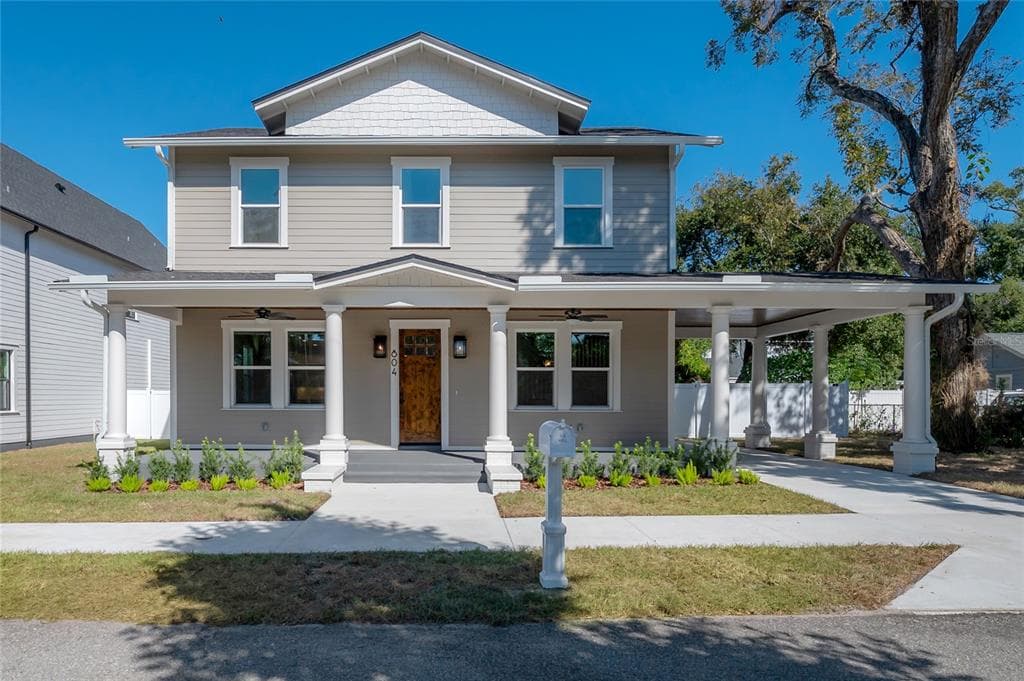 804 E WILDER AVENUE TAMPA, FL 33603