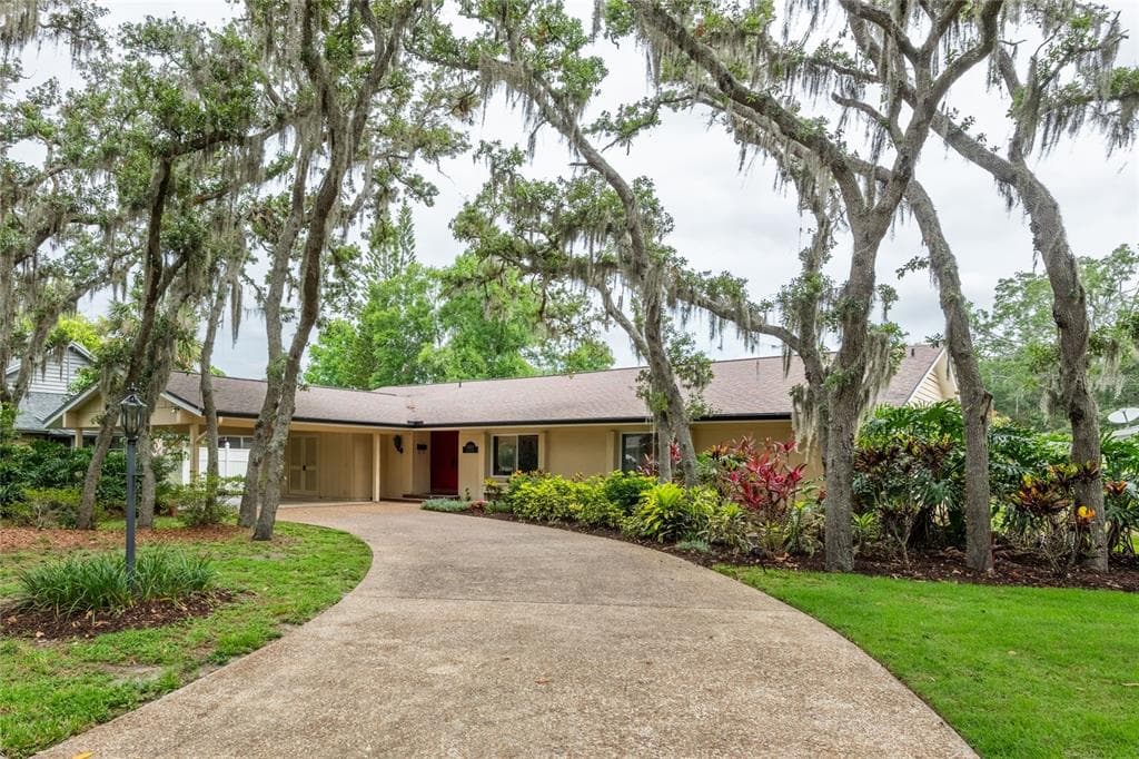 3605 SCHEFFLERA ROAD TAMPA, FL 33618