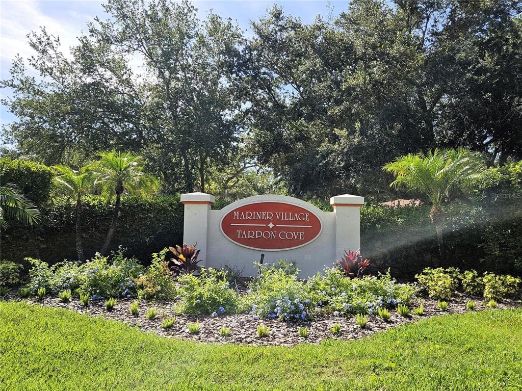 1800 MARINER DRIVE UNIT 9 TARPON SPRINGS, FL 34689