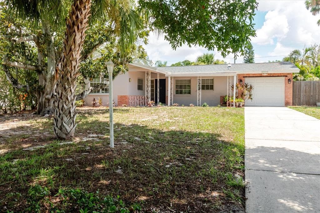 2032 W RIDGE DRIVE CLEARWATER, FL 33763