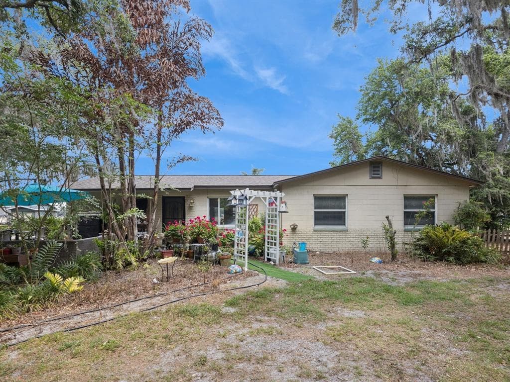 6001 MARTHAS LANE ST CLOUD, FL 34771