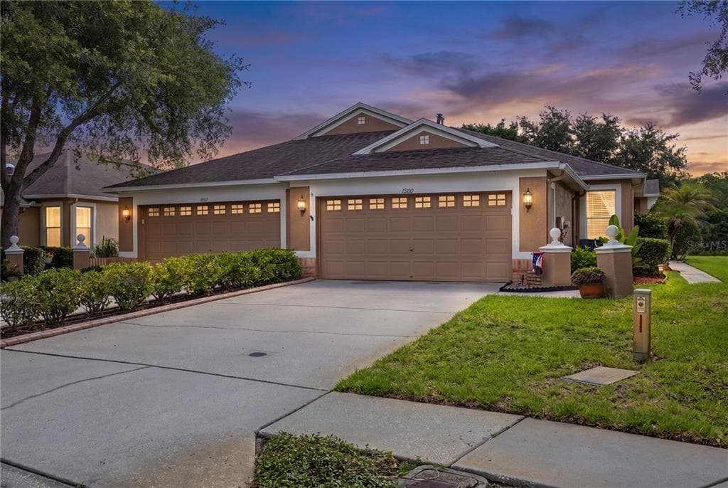 19109 WHITE WING PLACE TAMPA, FL 33647