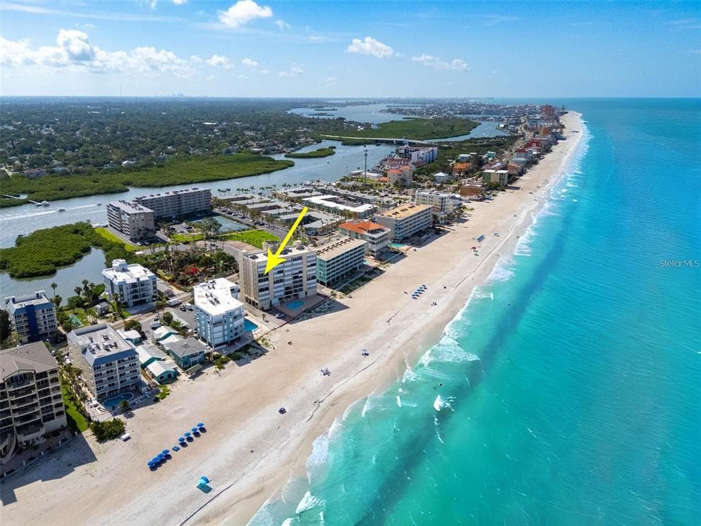 19450 GULF BOULEVARD UNIT 705 INDIAN SHORES, FL 33785