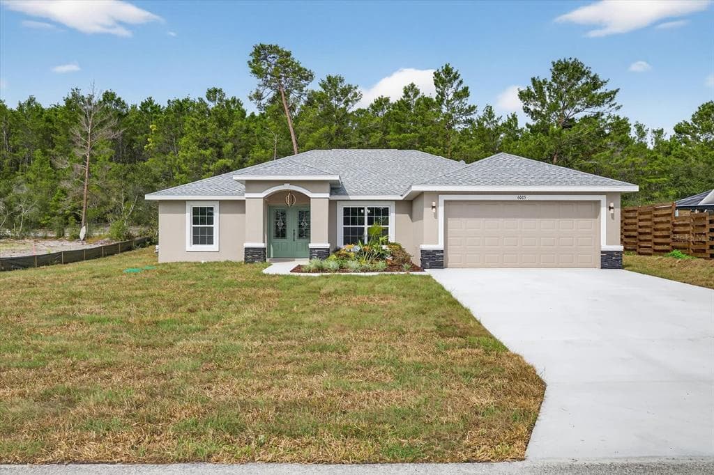 6005 MOONGATE ROAD SPRING HILL, FL 34606
