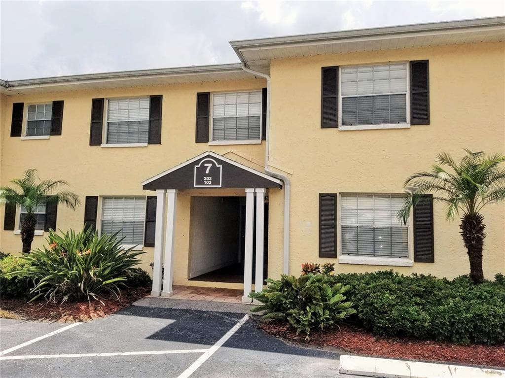 13125 WILCOX ROAD UNIT 7203 LARGO, FL 33774