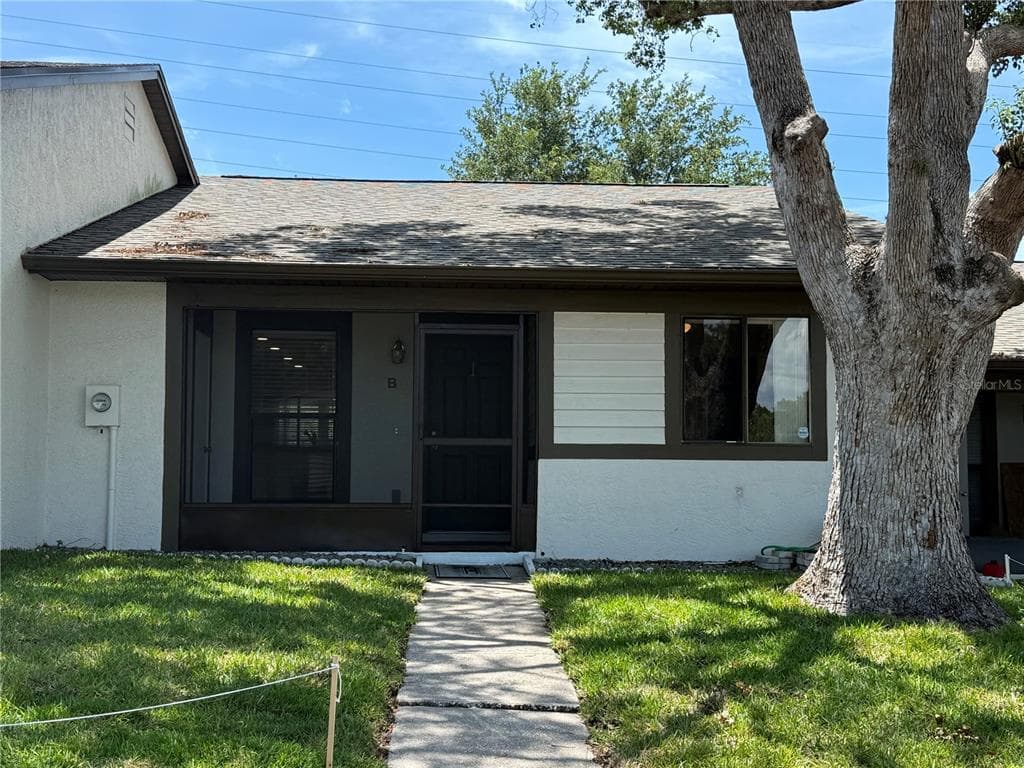 2130 BANCROFT PLACE UNIT B PALM HARBOR, FL 34683