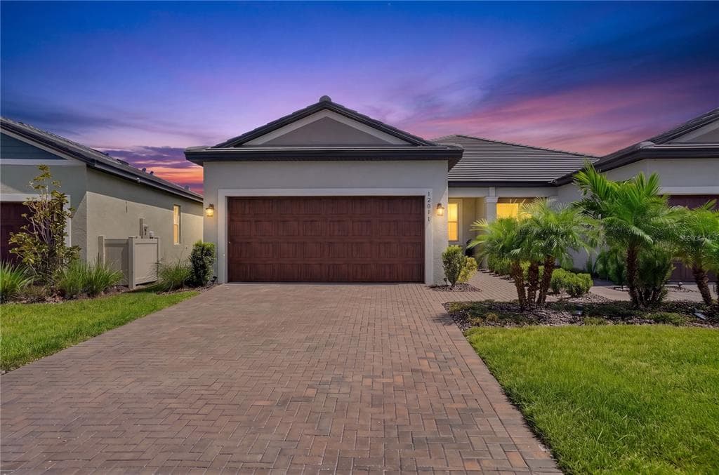 12617 LILY QUARTZ LOOP PARRISH, FL 34219
