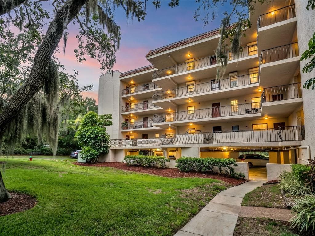 504 S FLORIDA AVENUE UNIT 235 TARPON SPRINGS, FL 34689