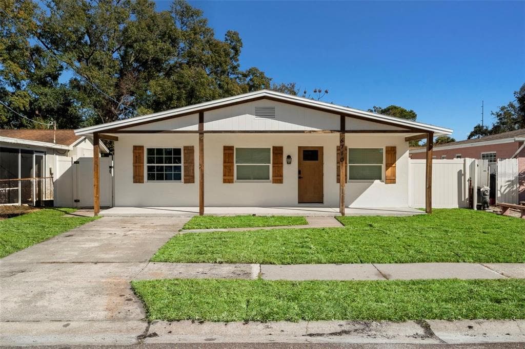 6710 S CORTEZ STREET TAMPA, FL 33616