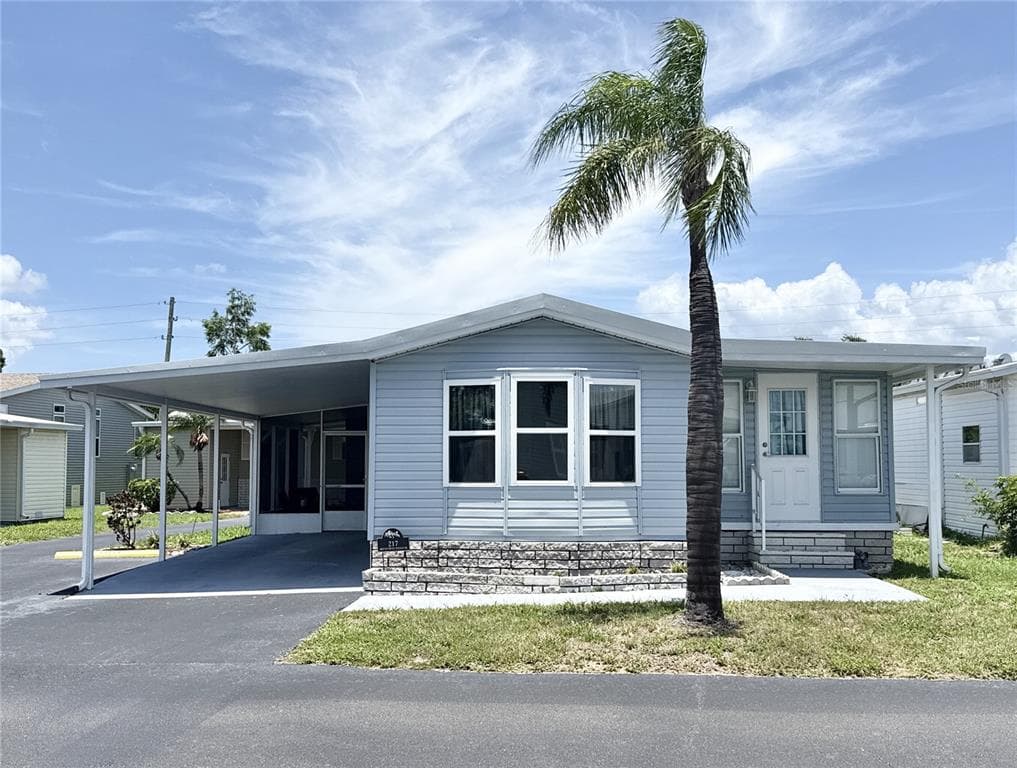 217 MOUNT PINEY AVENUE NE UNIT 286 ST PETERSBURG, FL 33702