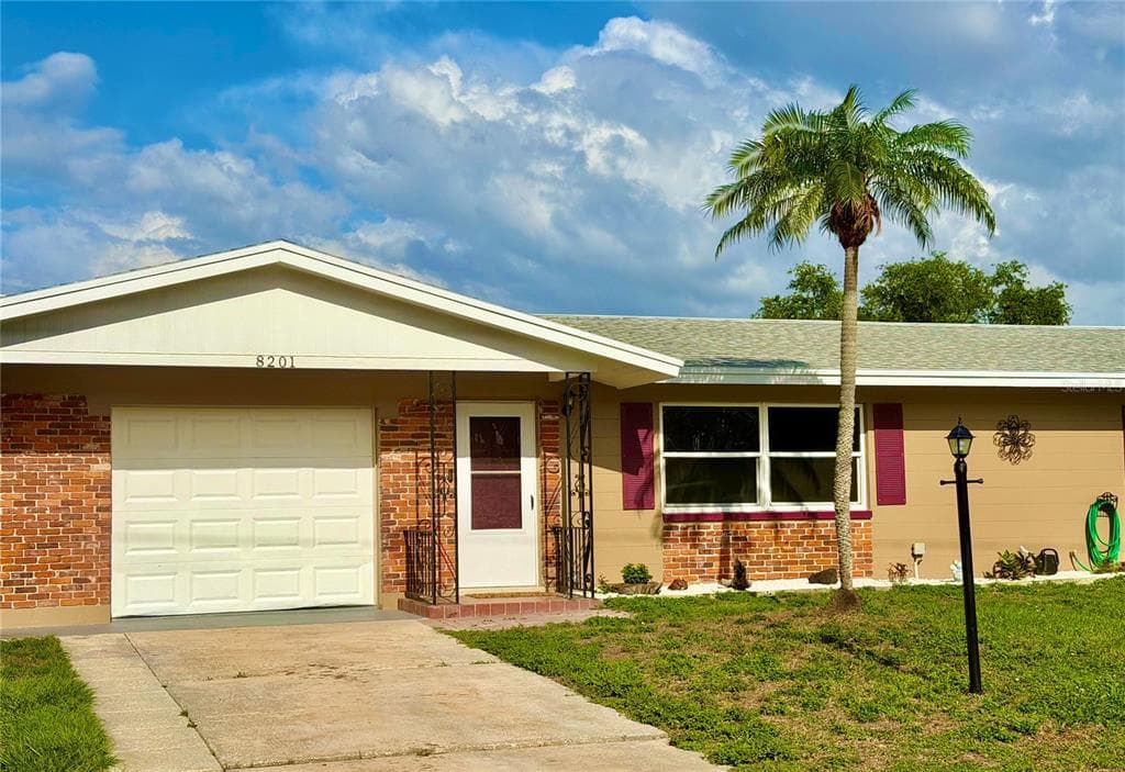 8201 120TH STREET SEMINOLE, FL 33772