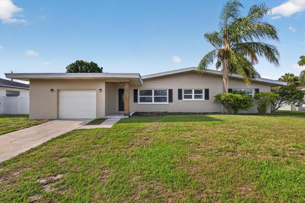 2239 DUNCAN DRIVE BELLEAIR BLUFFS, FL 33770