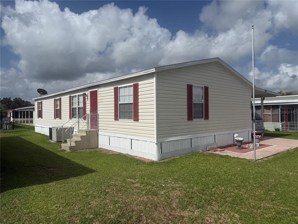 37518 ATTICA AVENUE ZEPHYRHILLS, FL 33542