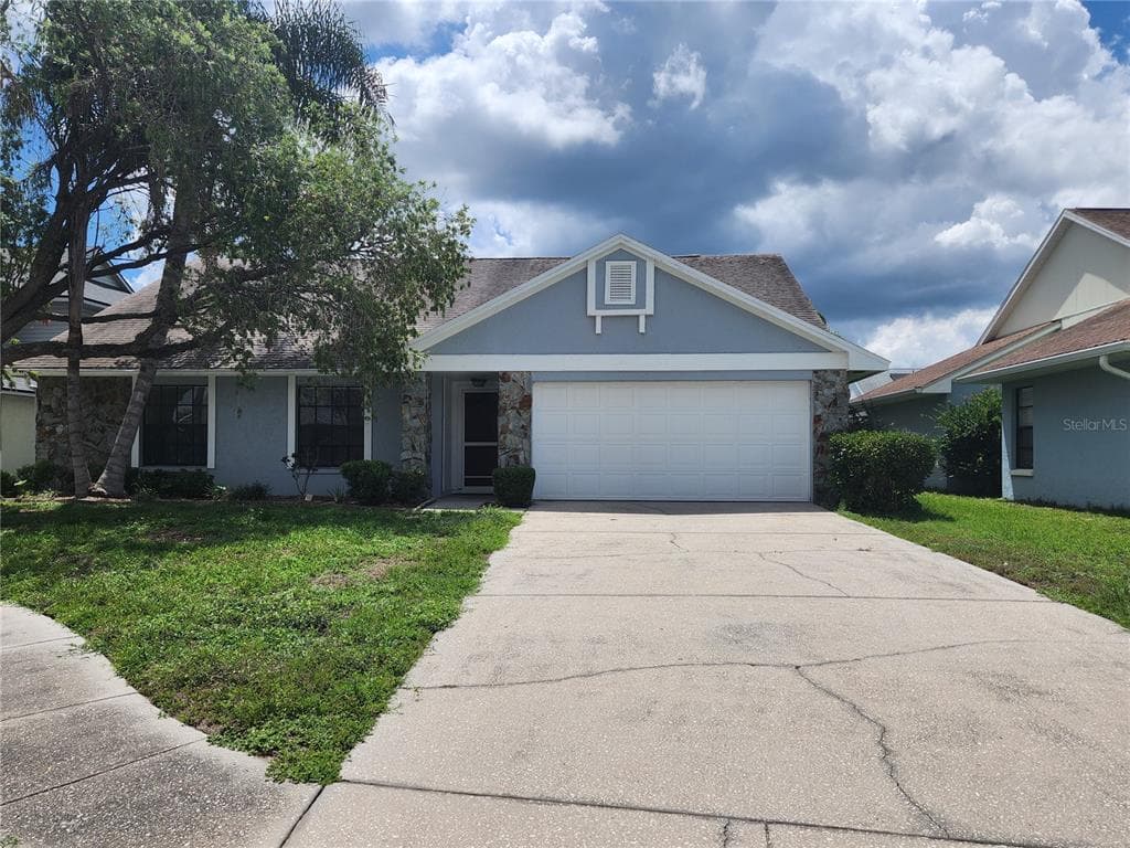 1904 FIRETHORN COURT BRANDON, FL 33511