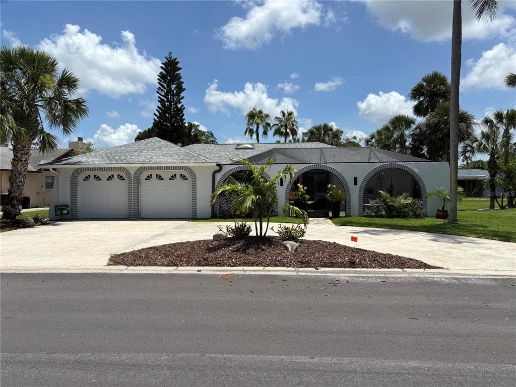 5514 GRIDLEY LANE NEW PORT RICHEY, FL 34652