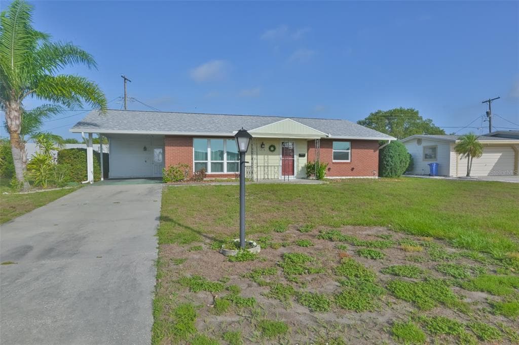 1216 VALLEY FORGE BOULEVARD SUN CITY CENTER, FL 33573