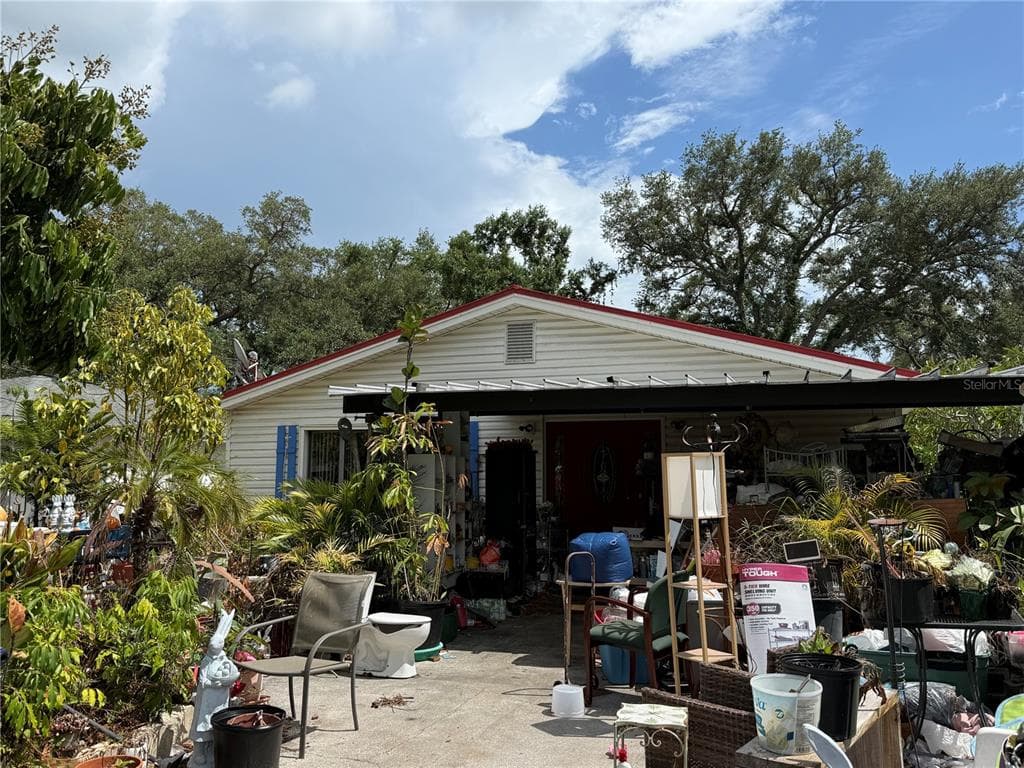 2908 W LEILA AVENUE TAMPA, FL 33611