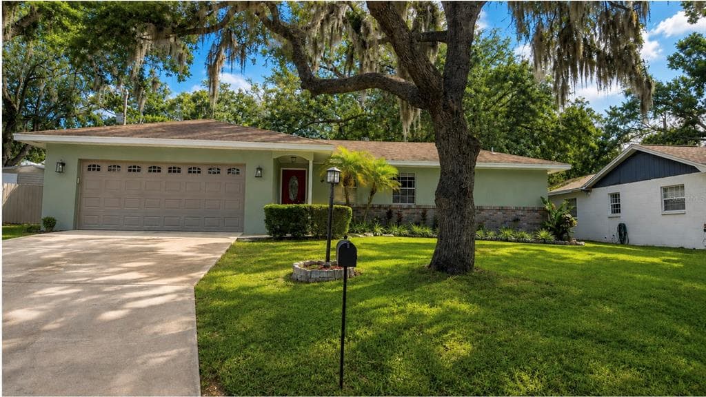2209 BOXWOOD WAY BRANDON, FL 33511
