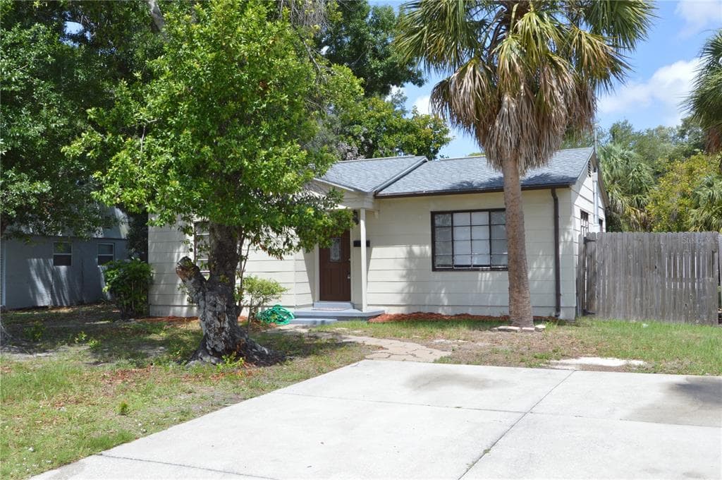 1108 WINCHESTER ROAD N ST PETERSBURG, FL 33710