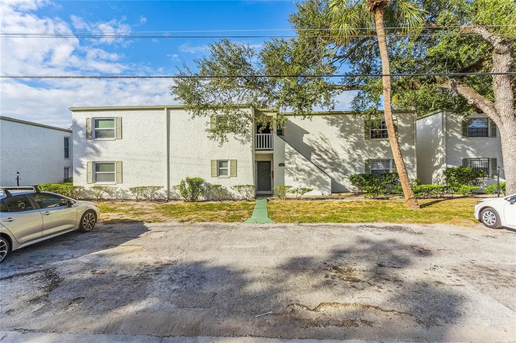 4609 W NORTH B STREET UNIT 111 TAMPA, FL 33609