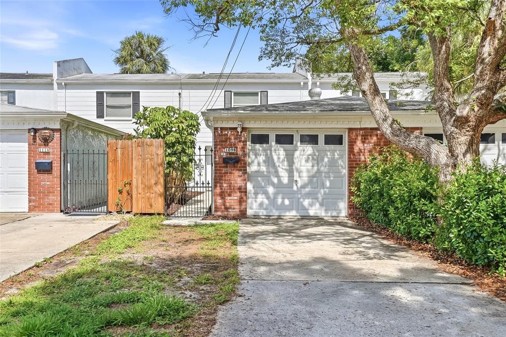 109 S LAUBER WAY UNIT B