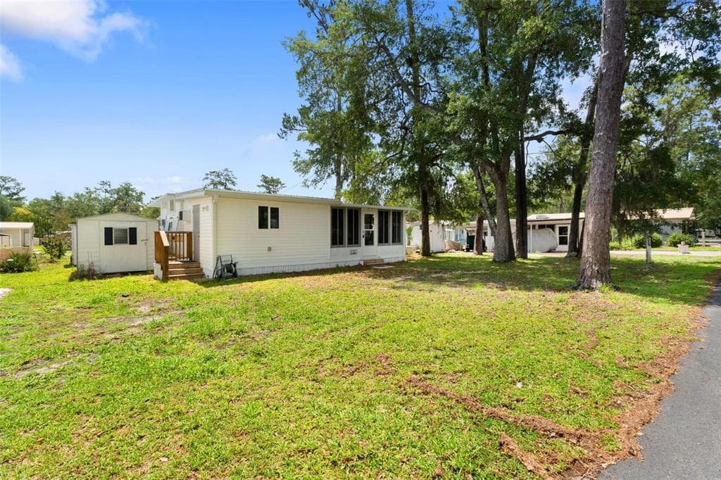 2092 CULBREATH ROAD UNIT C52 BROOKSVILLE, FL 34602
