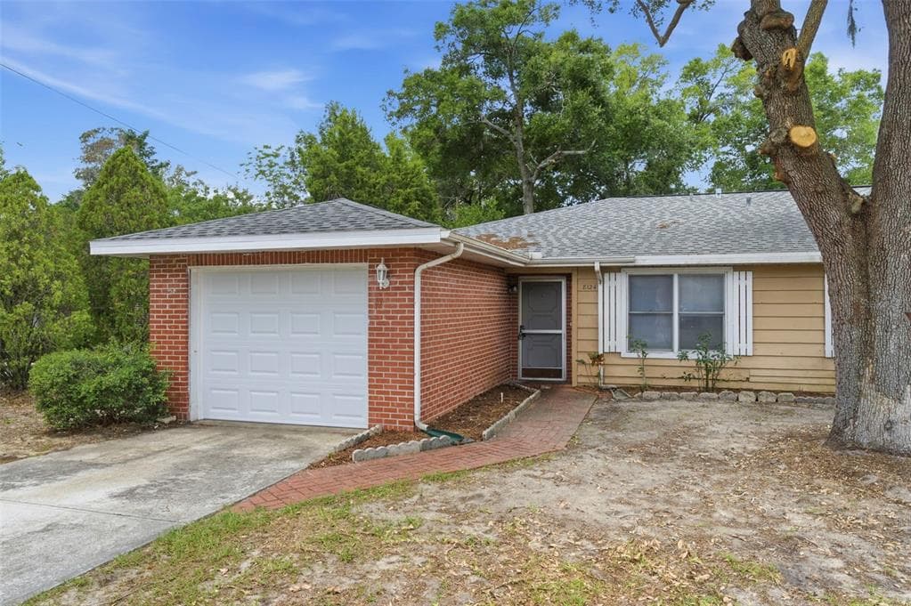 8124 OMAHA CIRCLE