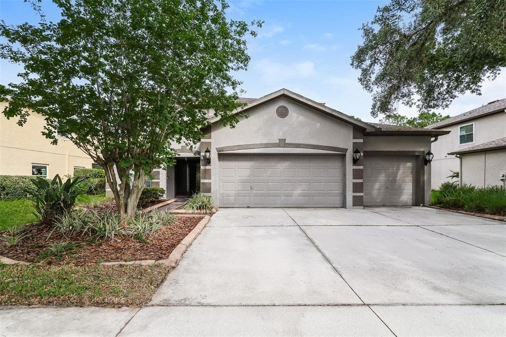 14831 HERONGLEN DRIVE LITHIA, FL 33547