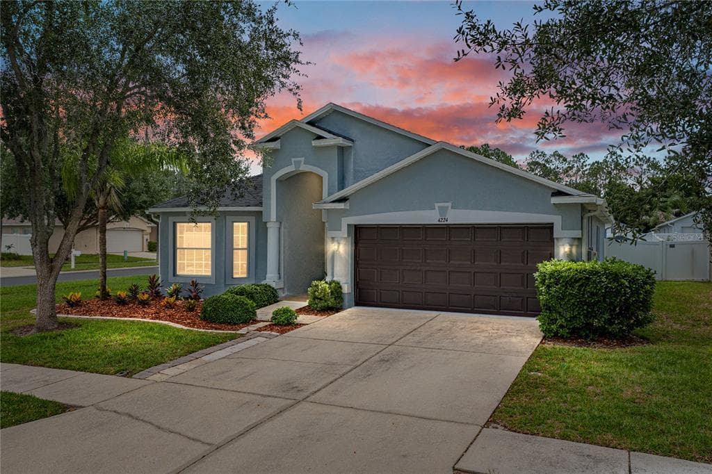 4224 BRANCHSIDE LANE