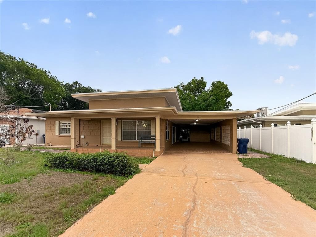 305 N GLEN AVENUE TAMPA, FL 33609