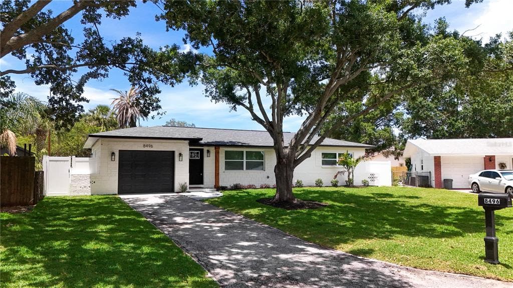 8496 118TH STREET SEMINOLE, FL 33772
