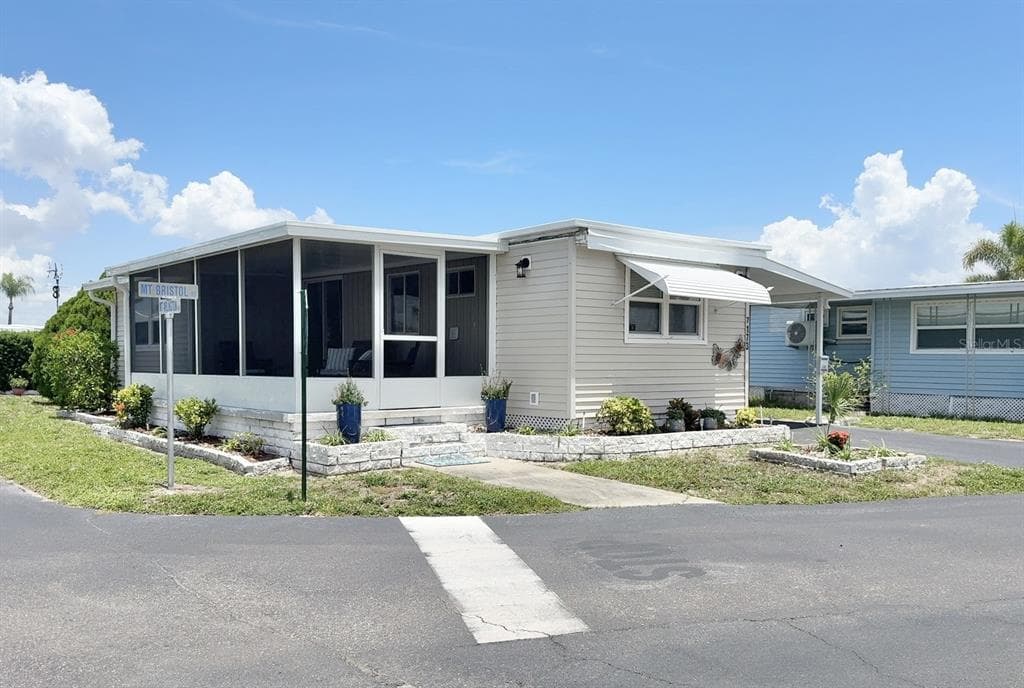 7173 MOUNT BRISTOL BOULEVARD NE UNIT 458 ST PETERSBURG, FL 33702